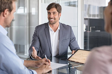 Вы обращаетесь в компанию EspanaTour, знакомимся